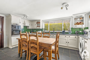 Photo 19- click for photo gallery